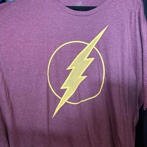 Flash 3xl shirt